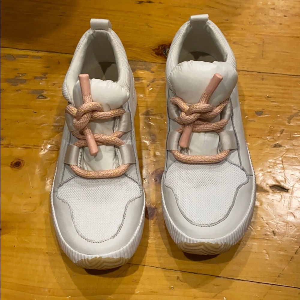 Sorel Sneakers